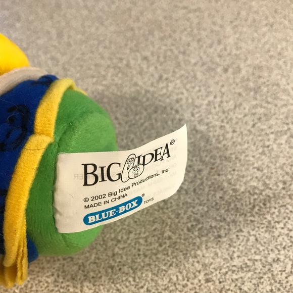 Vintage 2002 Veggie Tales Rare Archibald Asparagus Plushie and VHS - Picture 4 of 7